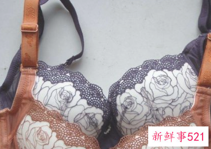 胸特小穿什么样的文胸