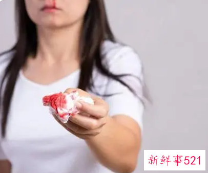 已婚女人梦见自己流鼻血不止