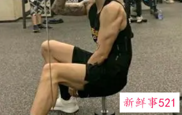 男人健身的动作有哪些