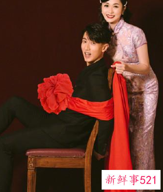 吴尊林丽吟婚纱照中西合璧十分抢眼