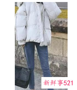 冬天棉衣配什么裤子