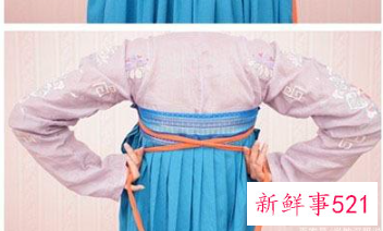 唐制齐胸襦裙怎么穿