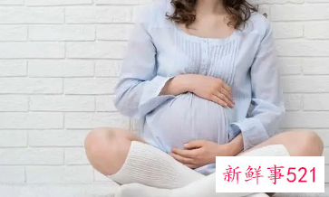 孕七个月肚子有规律一跳一跳的