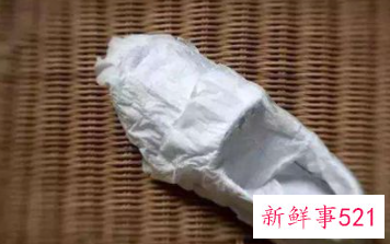 粉色运动鞋脏了怎么洗得干净