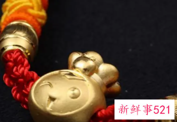 72年属鼠的女人佩戴什么最好