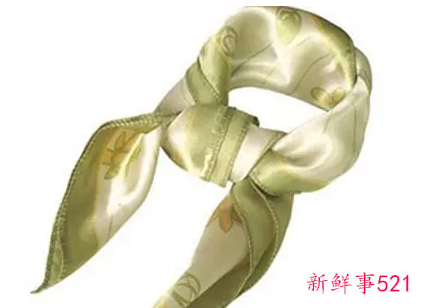 小丝巾的多种系法是怎样的