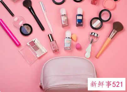 化妆都用些什么东西
