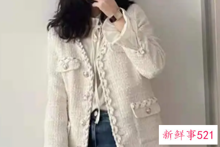 小香风白色搭配