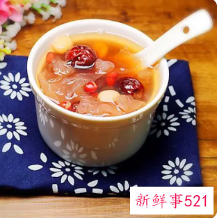 女人脸色暗黄吃什么可以改善