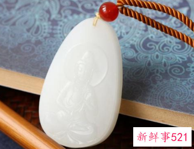 男人一般戴什么吊坠比较合适