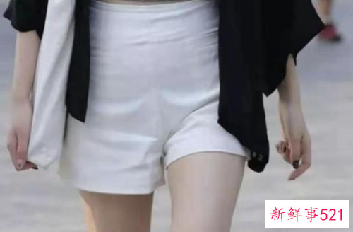高腰短裤的穿搭技巧