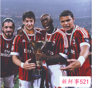 AC米兰时隔11年再获意甲桂冠