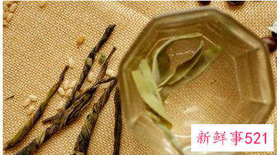 苦丁茶和山楂片泡水的功效