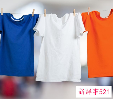 彩色衣服用什么洗不会掉颜色