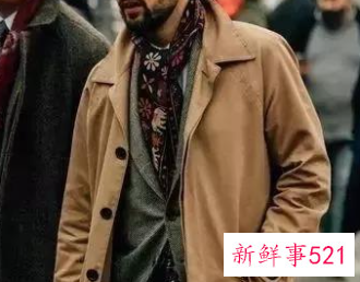 男生戴什么颜色围巾好看