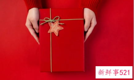 梦见情人买礼物给我