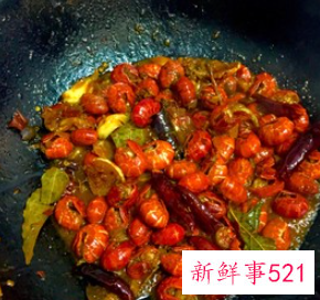 麻辣龙虾尾的做法步骤