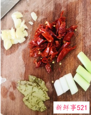 麻辣龙虾尾的做法步骤