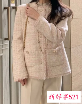 小香风短款外套怎么搭配图片