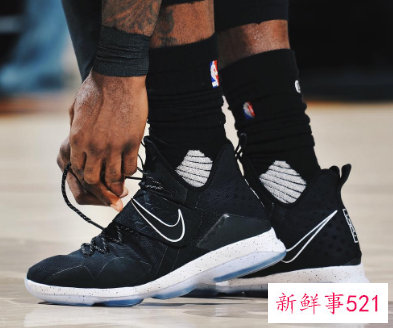 鞋子能不能泡在水里