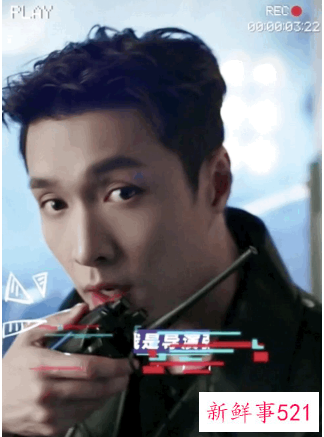 张艺兴新综艺导演MV虚心向前辈请教