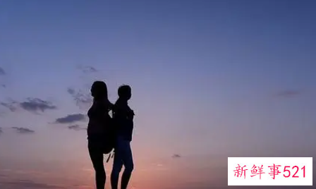 没话题聊而导致分手后该怎么挽回