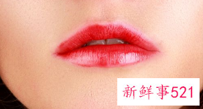 初学者最简单的涂口红唇膏