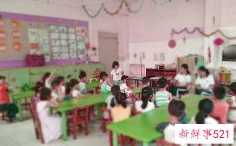 幼儿园园务委员会会议记录