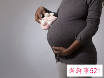 足月引产后多久来月经