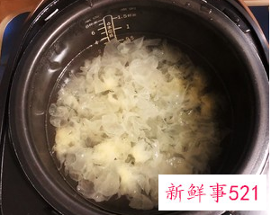 电饭煲怎么做银耳汤
