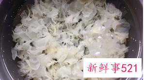 电饭煲怎么做银耳汤