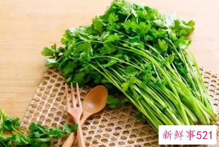 吃香菜能为肾脏排毒