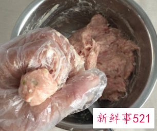 清汤猪肉丸子的做法窍门