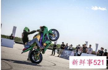 机车职业选手需要什么条件