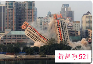 梦见楼倒塌是什么意思