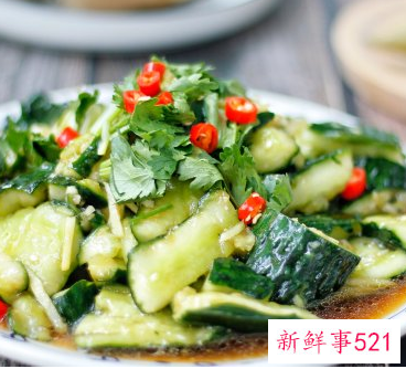 刀拍黄瓜的做法