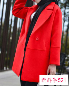 红色毛衣搭什么颜色围巾