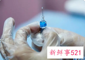 老年人打哪种新冠疫苗更好