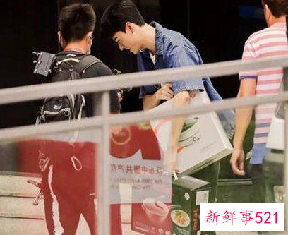 《中餐厅5》开录，龚俊录节目自己带锅