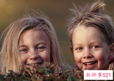 梦见傻笑什么寓意