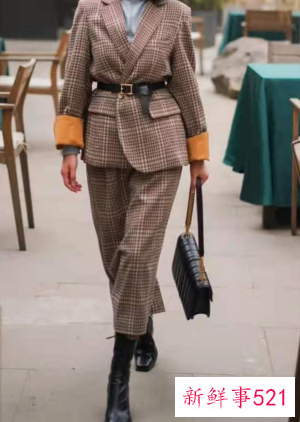 女人味单品搭配