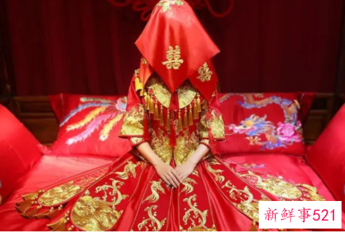 结婚的喜服叫什么名字