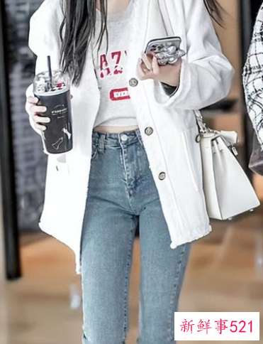 大腿粗适合穿什么版型裤子