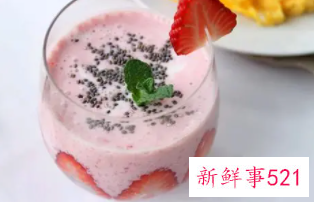 梦见草莓榨汁
