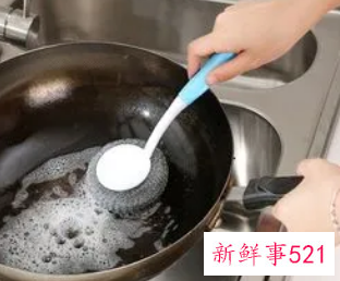 怎么刷锅底污垢