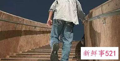 每天爬20层楼梯有什么功效