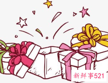 收到女朋友礼物发朋友圈配文字