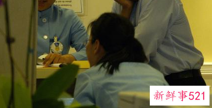 跟宿舍的人搞不好关系