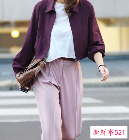 皮肤黑穿紫色好还是玫红色好