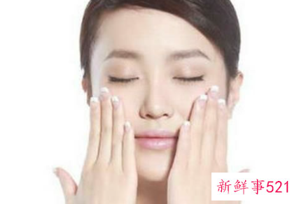 用牛奶洗脸的正确方法这两招你试过吗